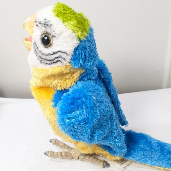 Furreal Friends Newborn Baby Bird Macaw Parrot 2008 Blue Yellow Green WORKS - Picture 6 of 10